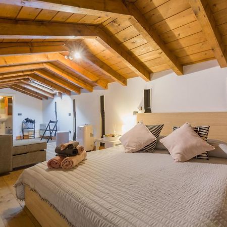 Magnificent Cosy Loft Apartment Verona Bagian luar foto