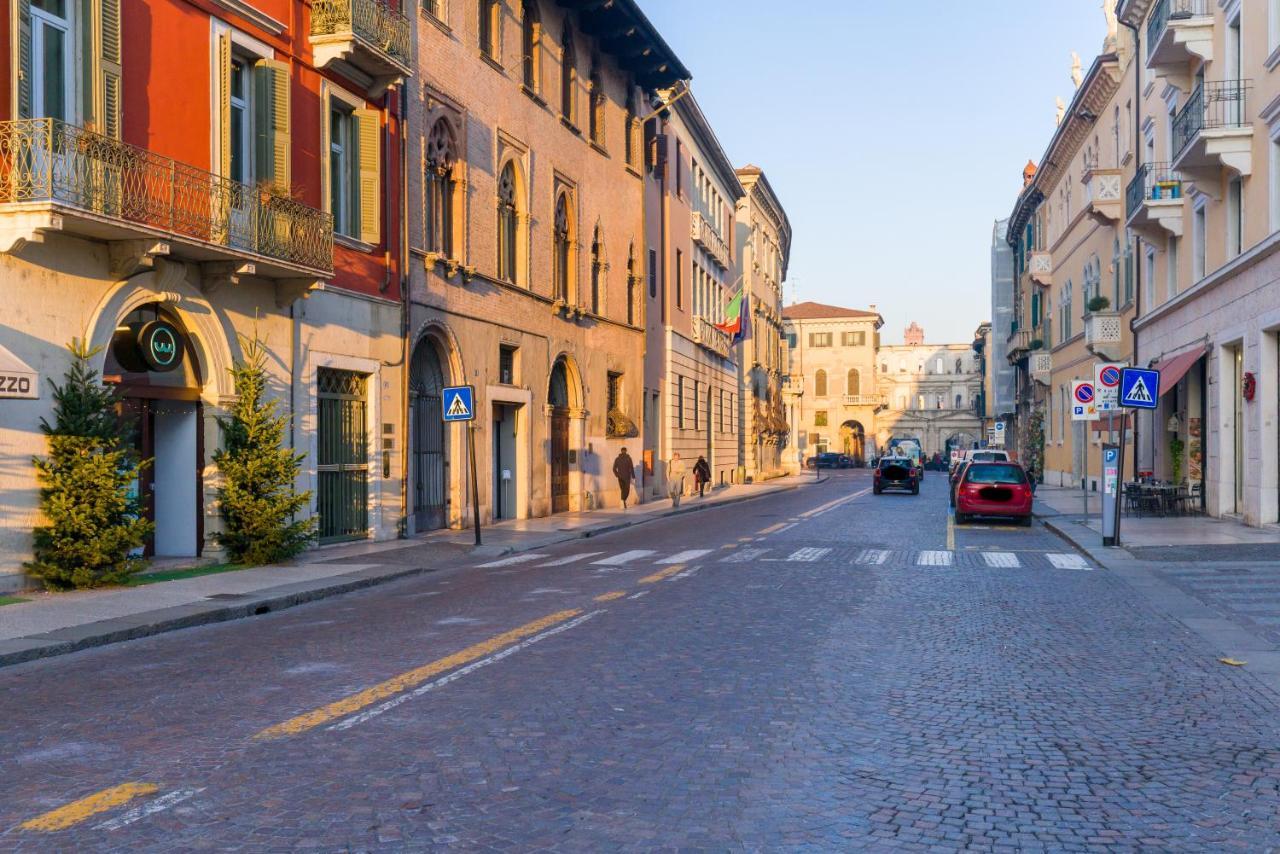 Magnificent Cosy Loft Apartment Verona Bagian luar foto